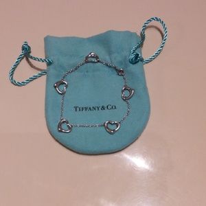 TIFFANY & Co 5 Open Heart Charm Bracelet
